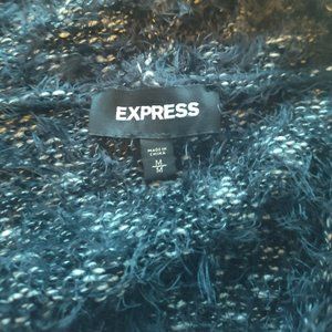 Express open sweater with pockets and hood